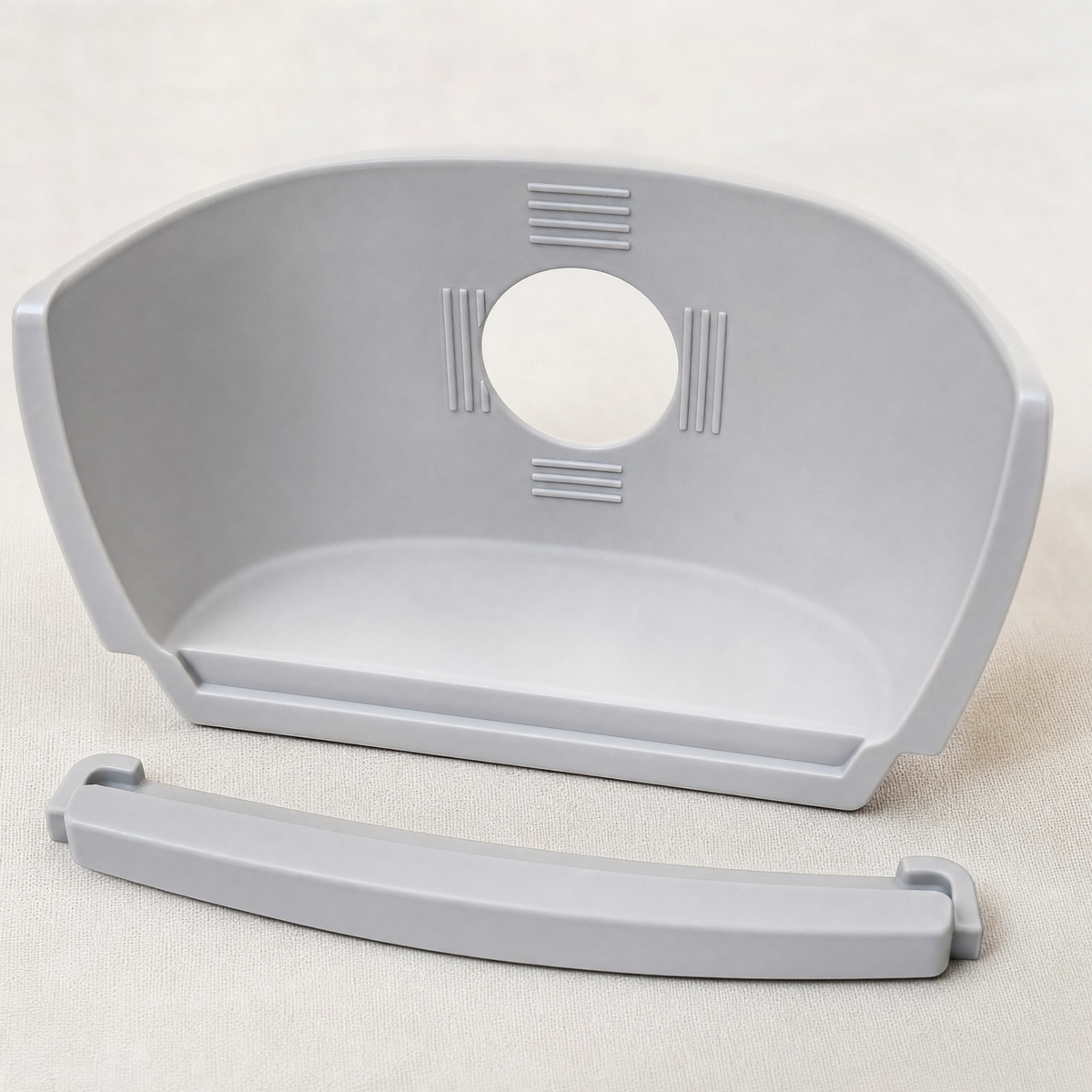 Bed sheet fastener inner mechanism close-up